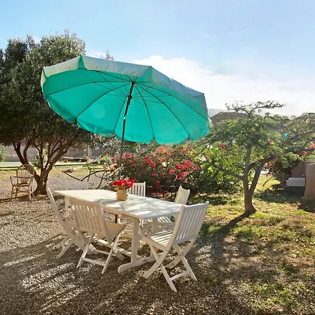 Magical Sea Views Pool House Semesterbostad